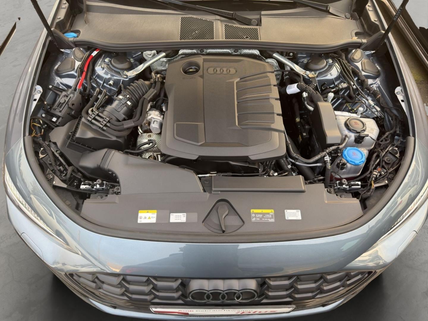 Bild über Audi A5 Avant TDI 150 kW S tronic - für weitere Informationen kontaktieren Sie den Audi Partner
