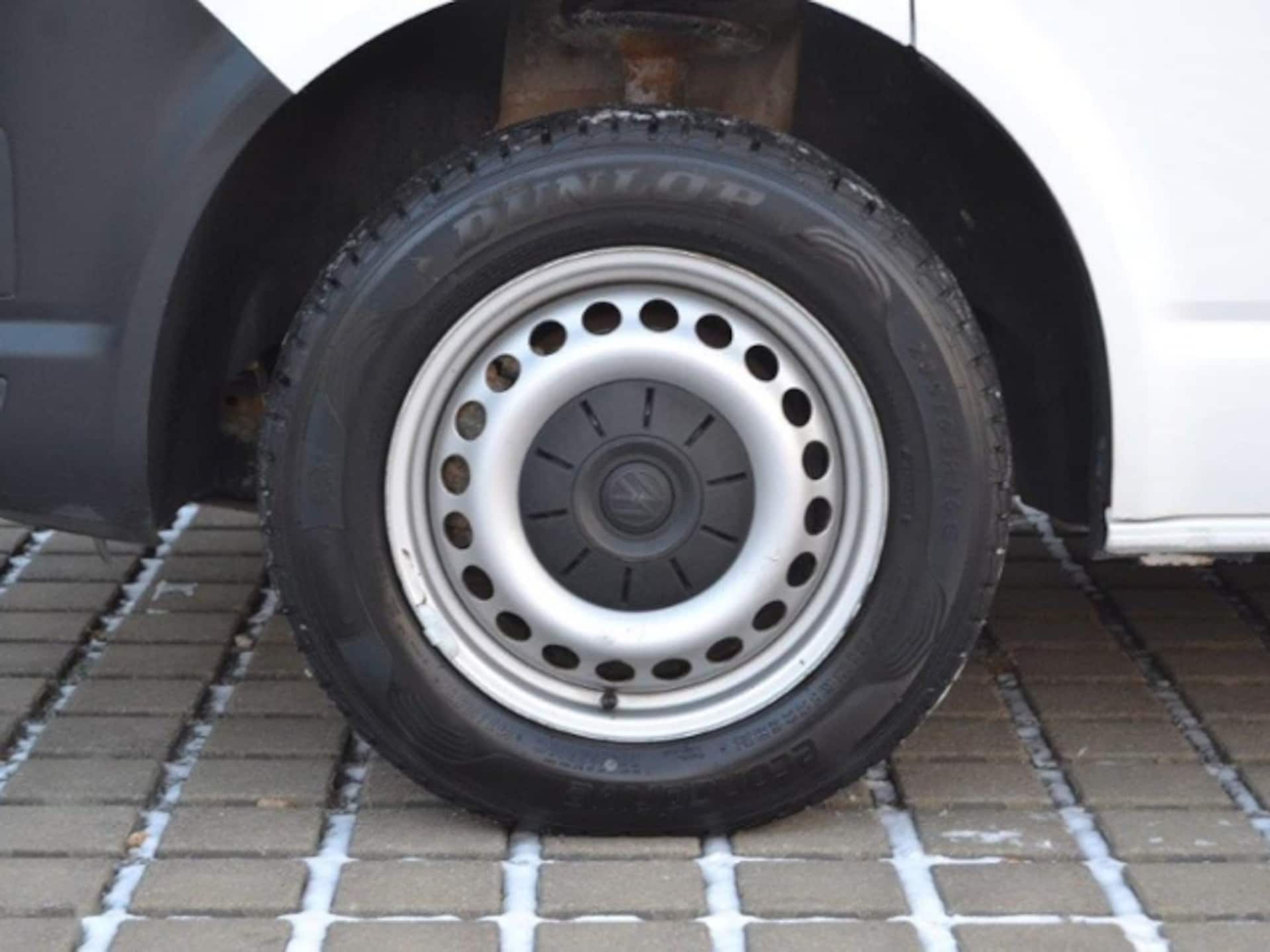 Volkswagen T6 Transporter Kasten kurzer Radstand