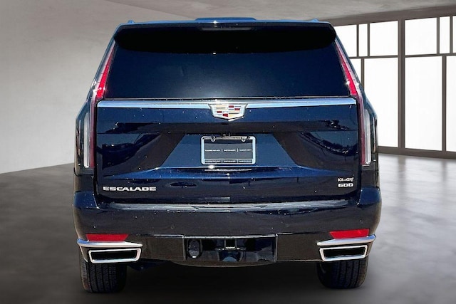 2023 Cadillac Escalade ESV