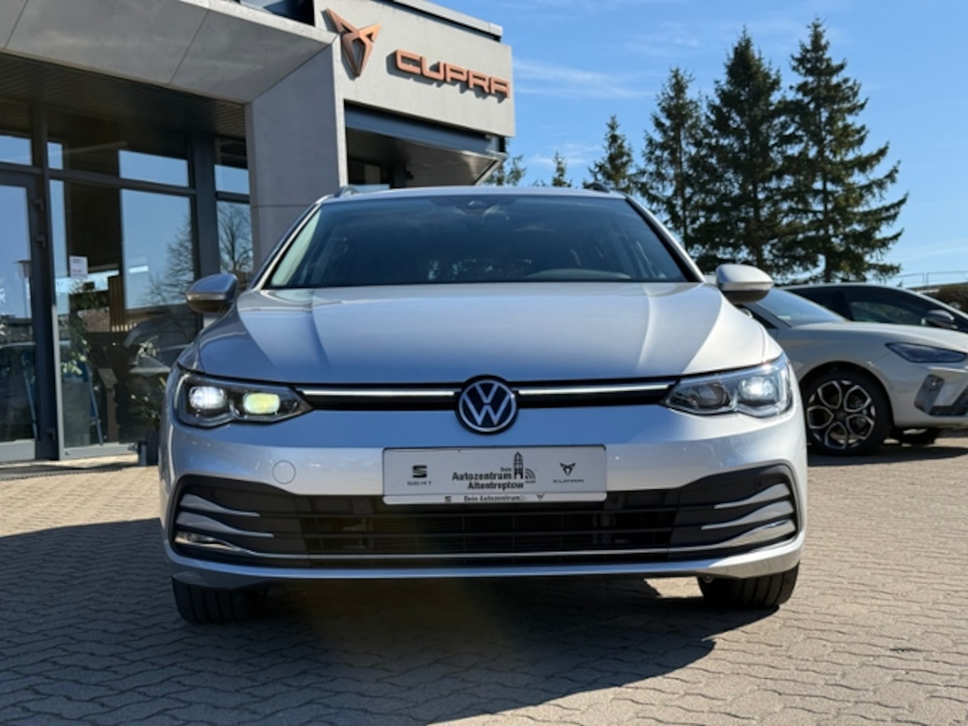 Volkswagen Golf Variant Style