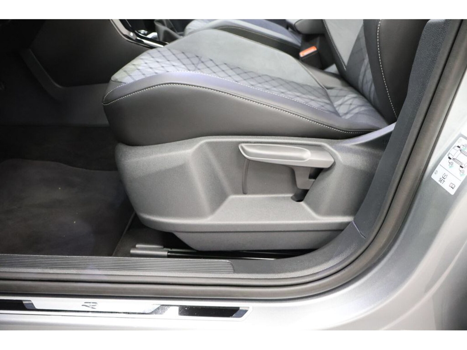 Volkswagen T-Roc – Bild 22