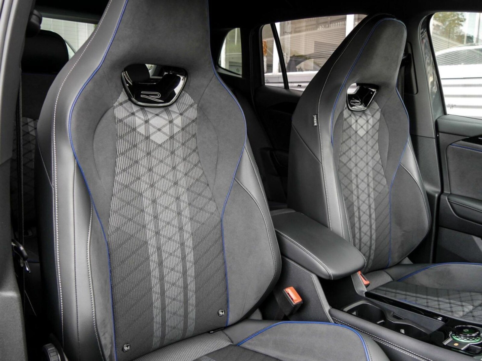 Volkswagen Tiguan – Bild 7