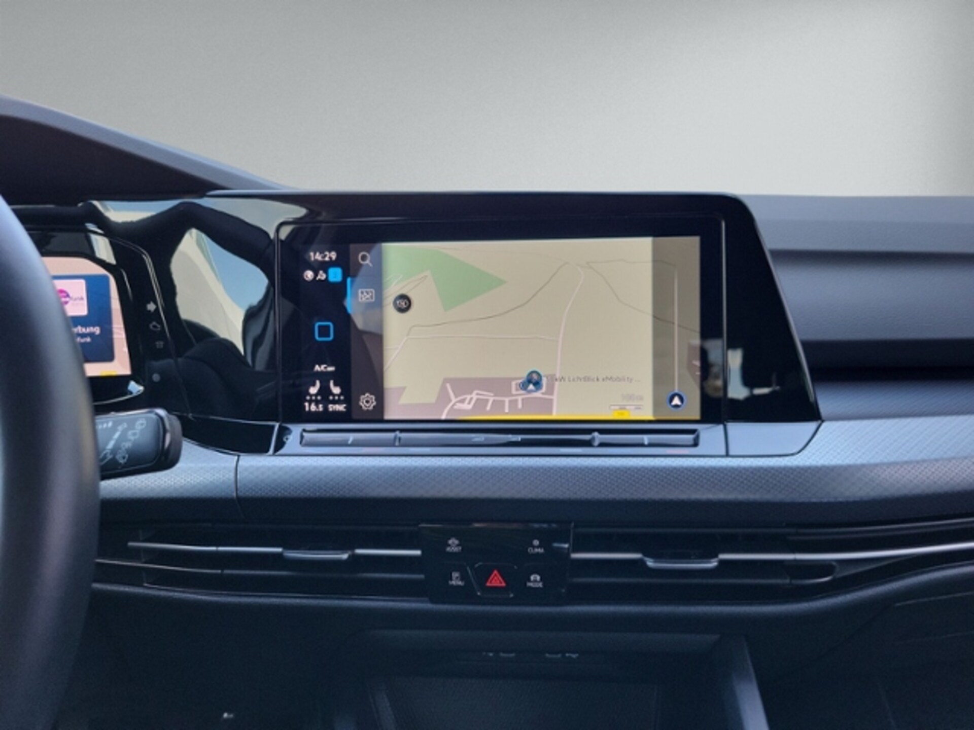 Volkswagen Golf Active