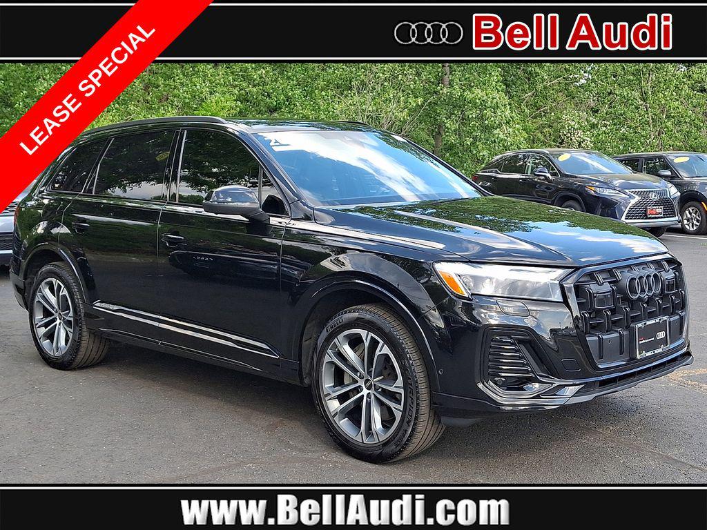 2025 Audi Q7 45 Premium Plus quattro Tiptronic's photo