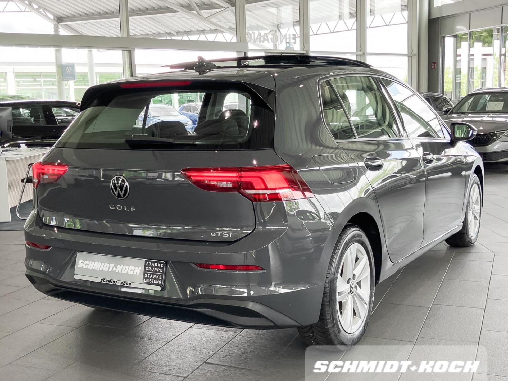Volkswagen Golf Life
