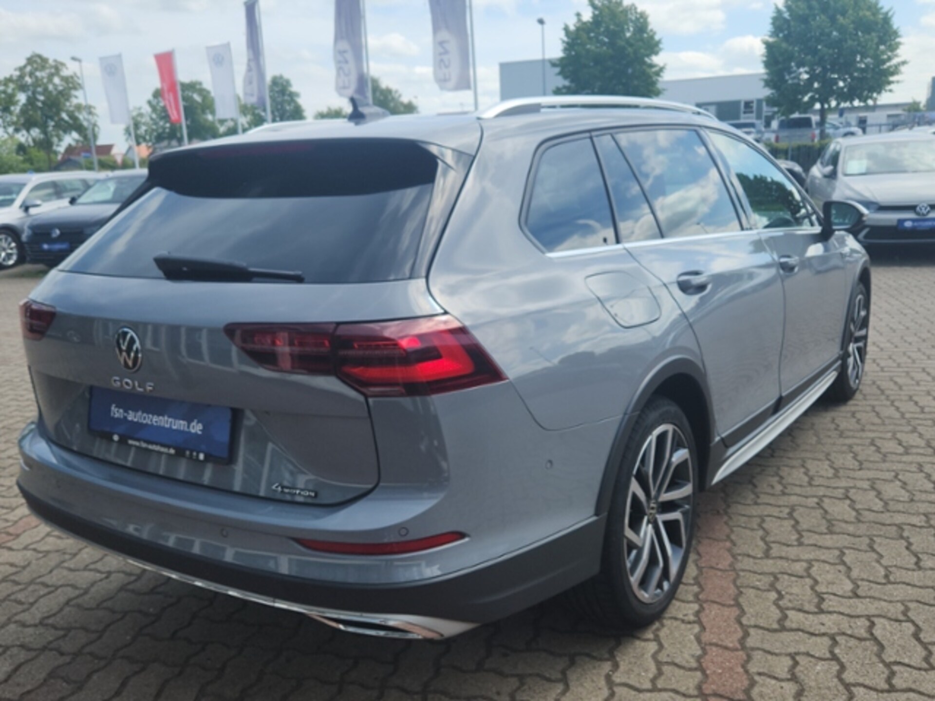 Volkswagen Golf Variant Alltrack
