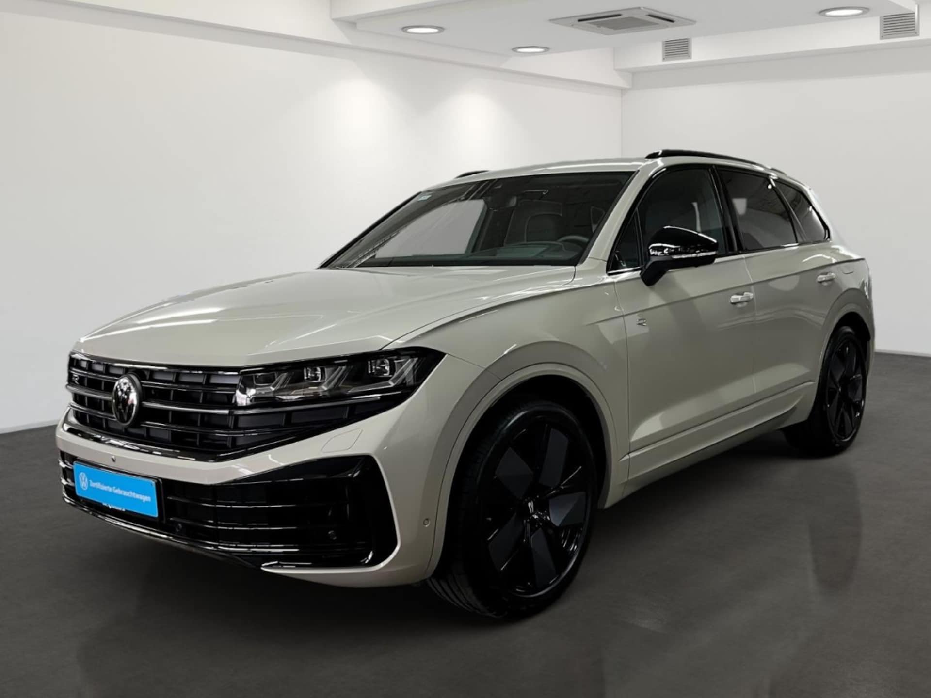 Volkswagen Touareg R