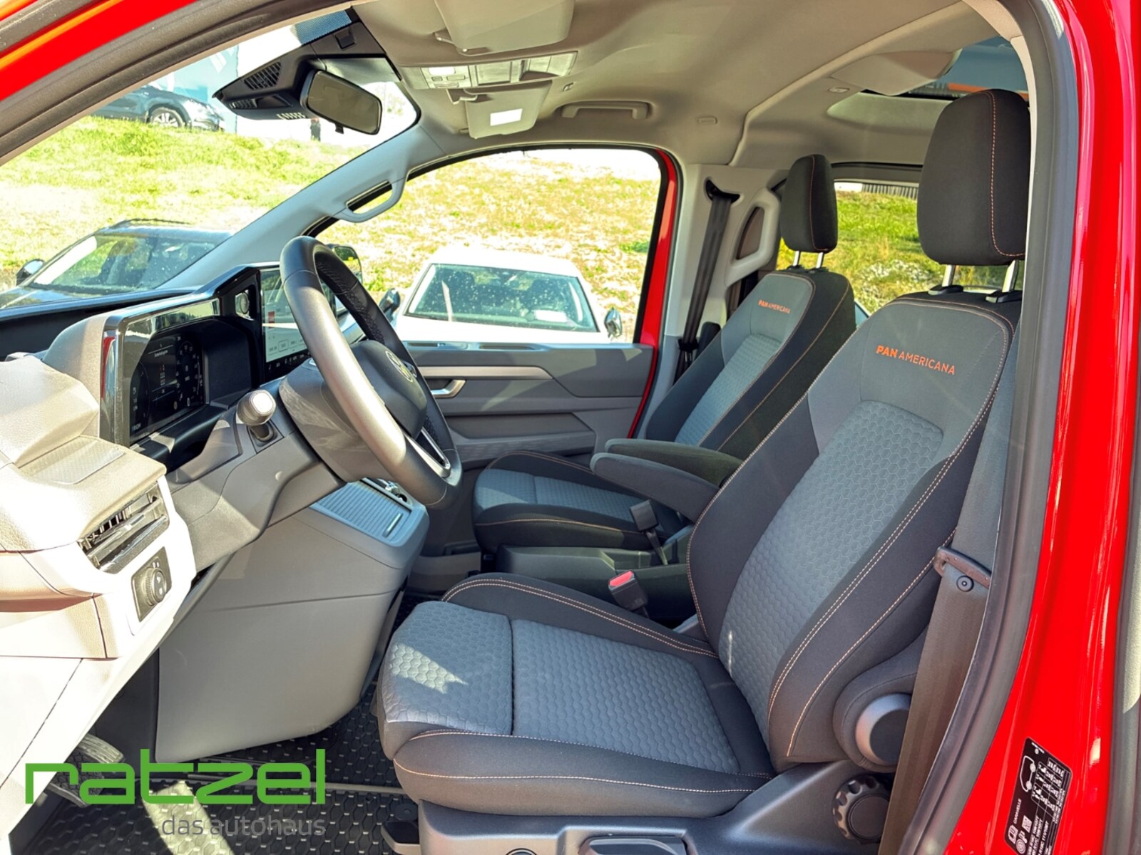 Volkswagen Caravelle – Bild 7