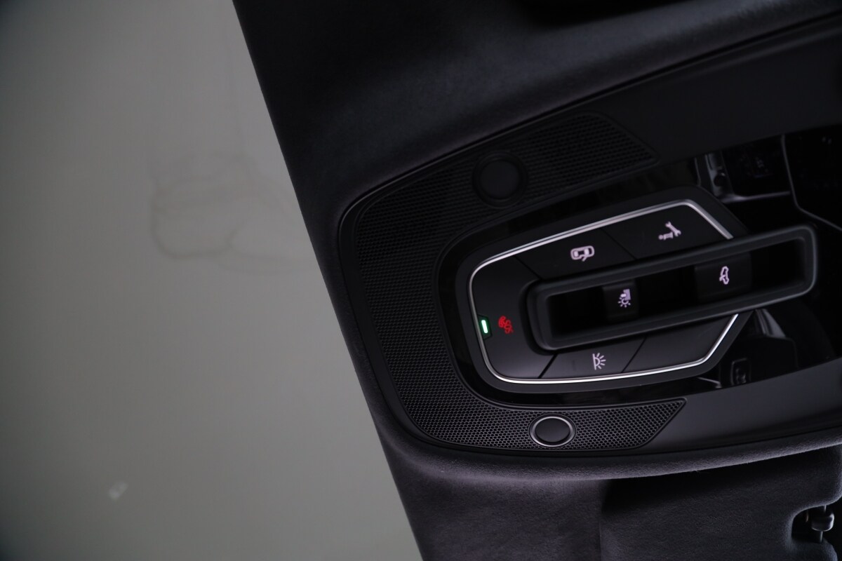 Image about Audi RS 6 Avant TFSI quattro tiptronic