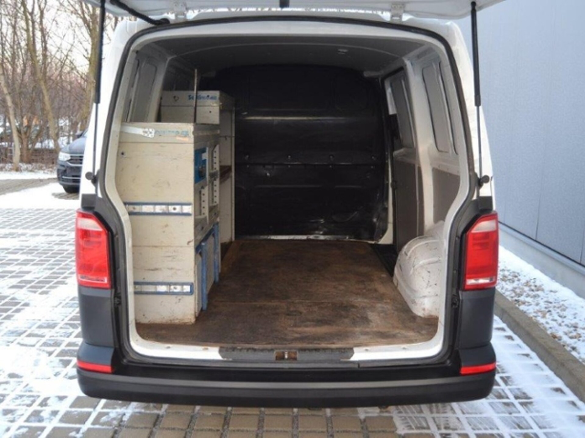 Volkswagen T6 Transporter Kasten kurzer Radstand