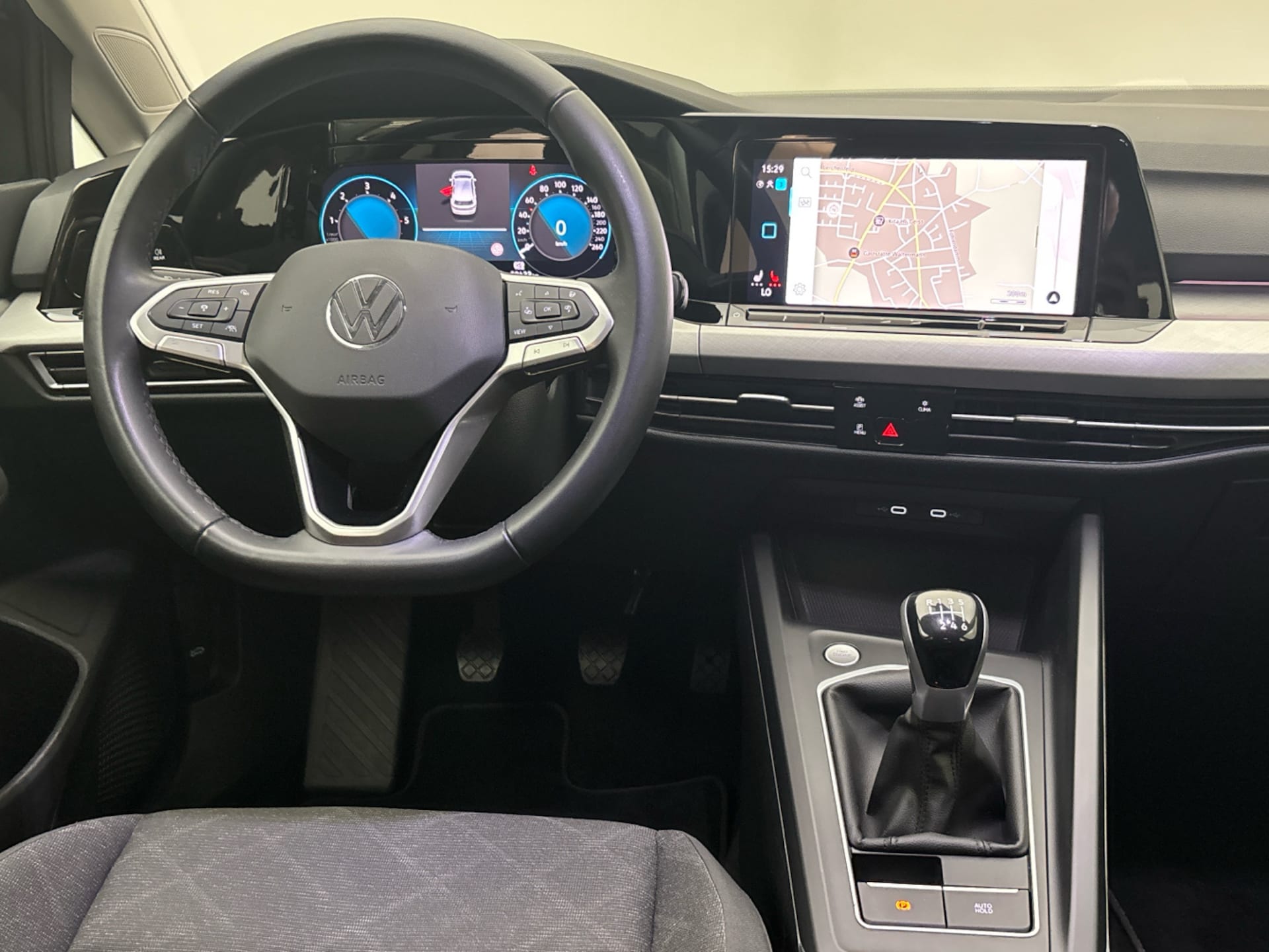 Volkswagen Golf Life