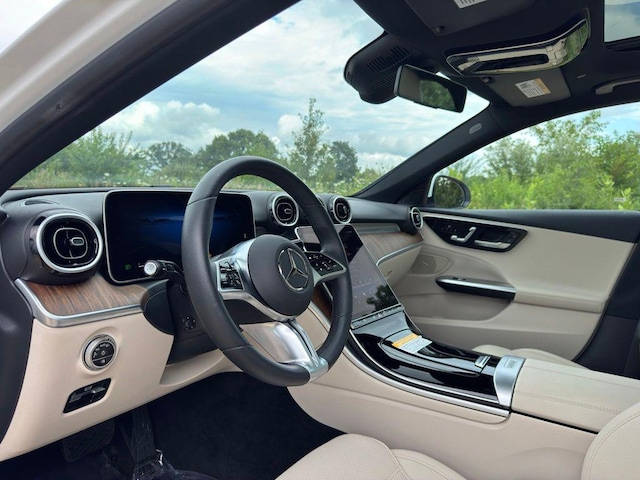 2026 Mercedes-Benz C 300