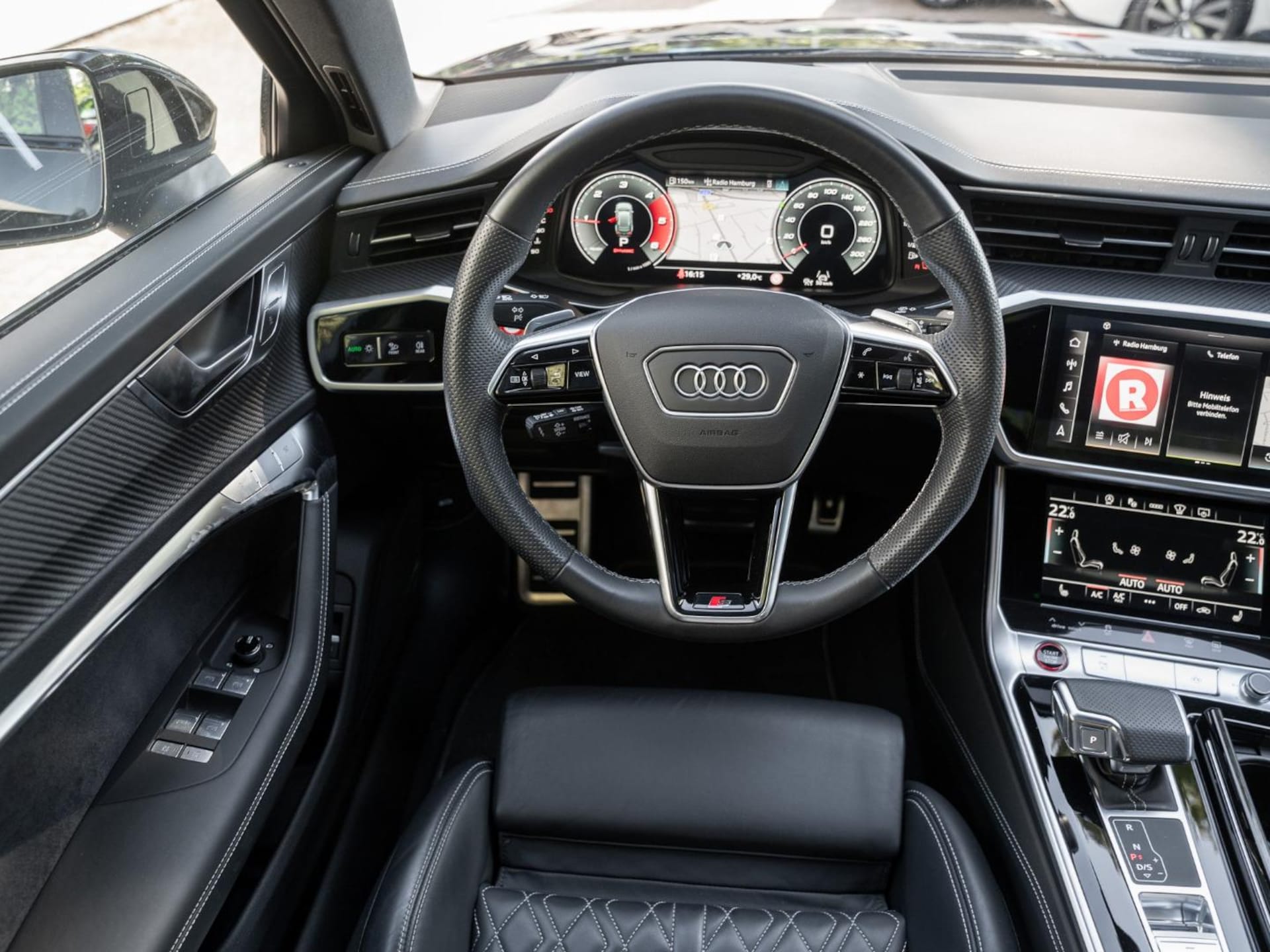 Audi S6 Avant