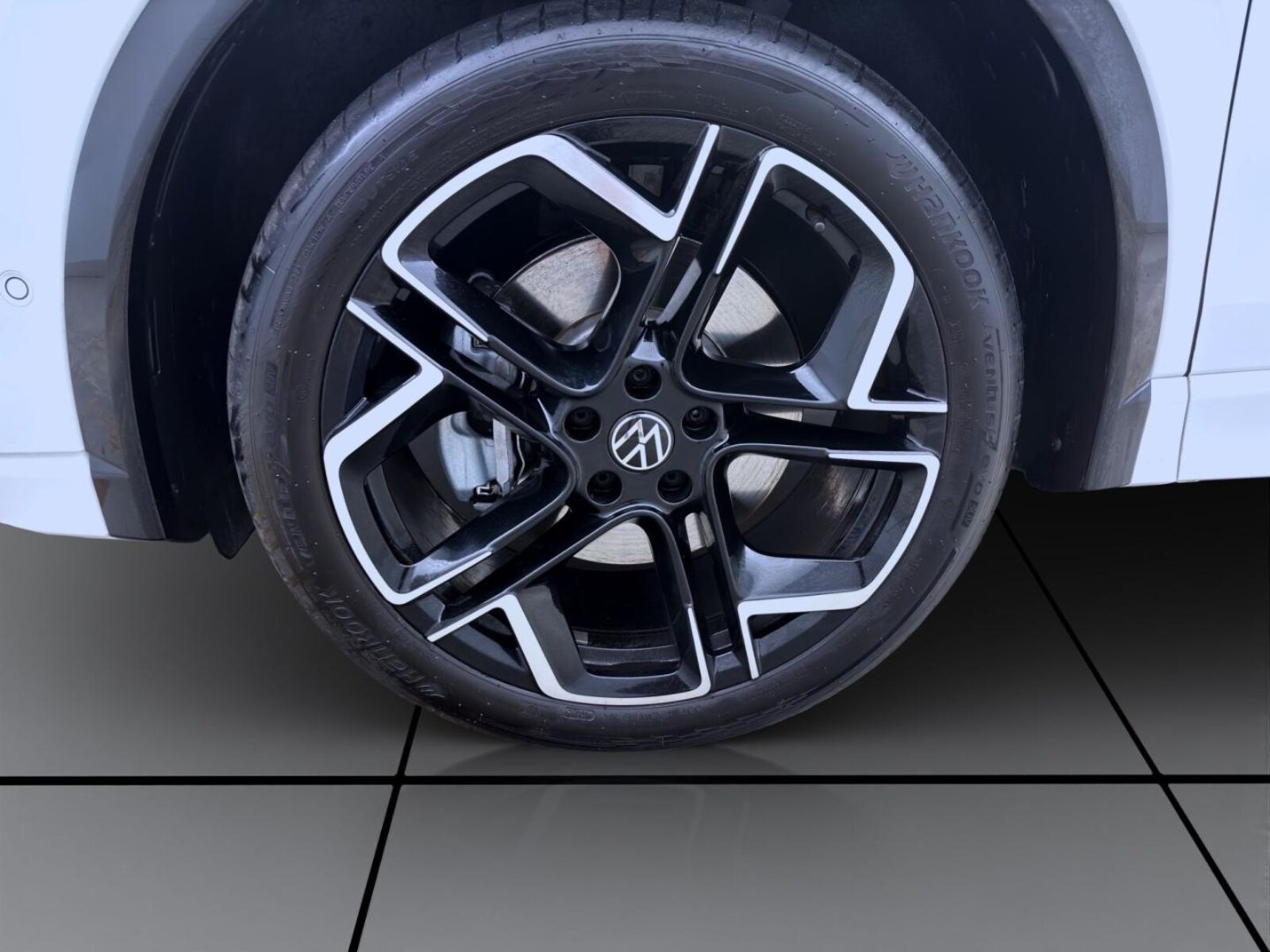 Volkswagen Tiguan – Bild 9