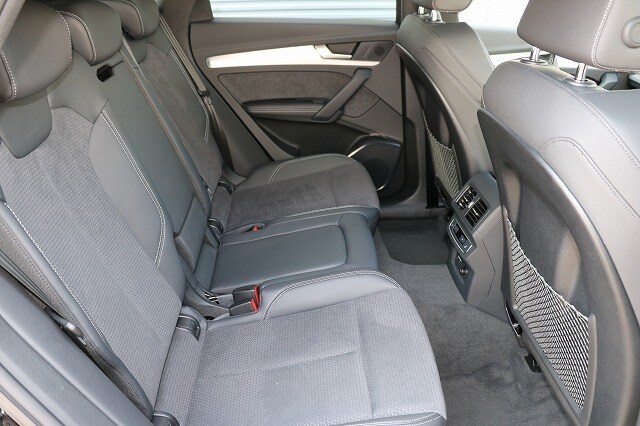 Image about Audi Q5 40 TDI quattro S line 150(204) kW(PS) S tronic