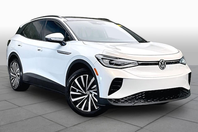 Used 2024 Volkswagen ID.4 S with VIN 1V25MPE86RC015825 for sale in North Miami, FL