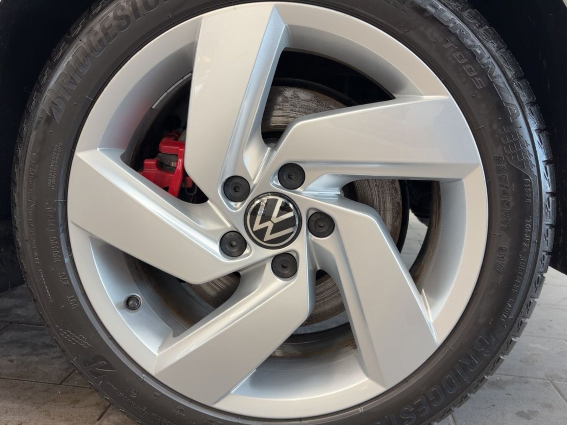 Volkswagen Golf GTI