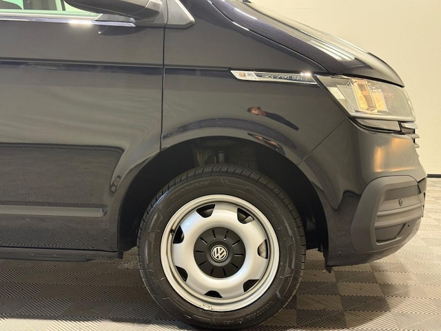 Volkswagen T6.1 Caravelle larger