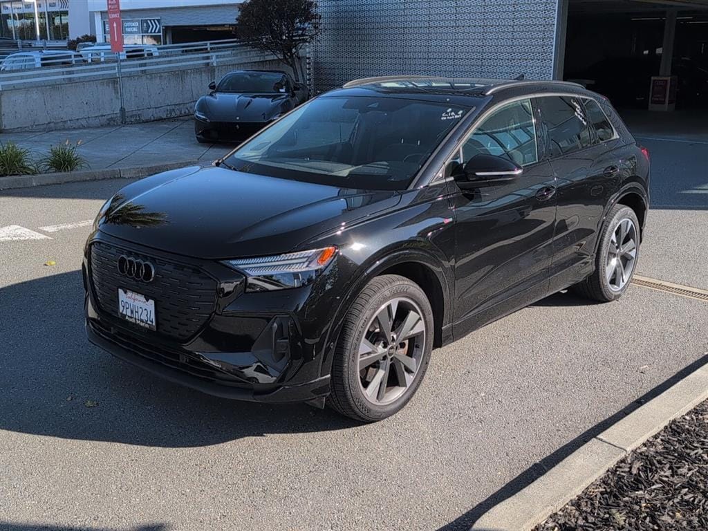 2023 Audi Q4 e-tron 50 Prestige quattro's photo