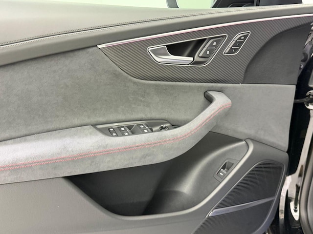 2026 Audi RS Q8 Base - Photo 12