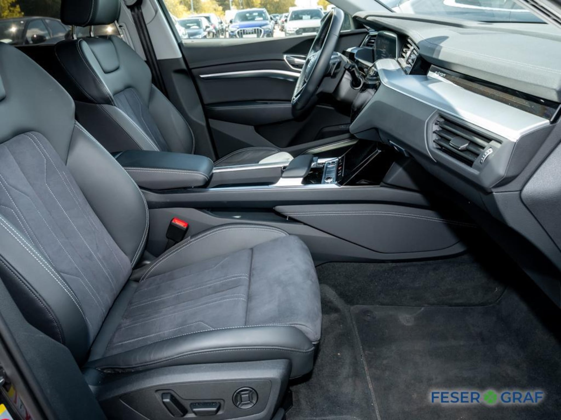Audi Q8 Sportback e-tron Advanced