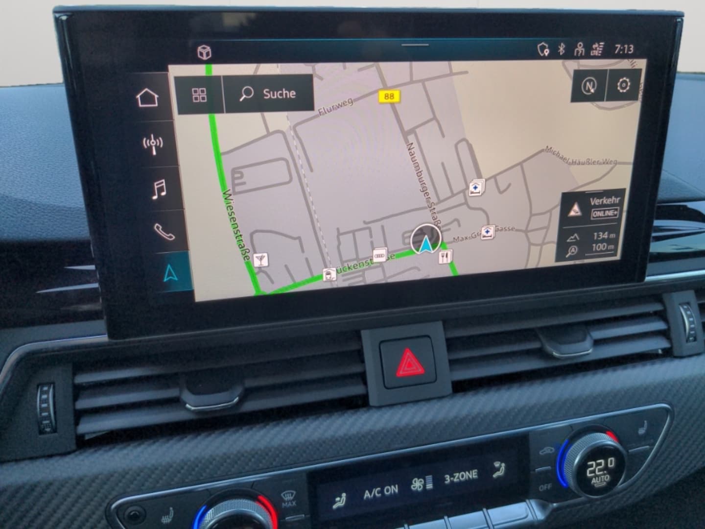 Bild über Audi RS 4 Avant TFSI quattro tiptronic - für weitere Informationen kontaktieren Sie den Audi Partner