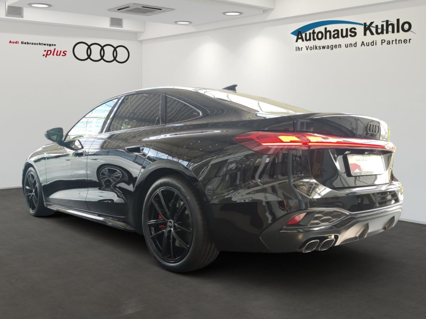 Bild über Audi A5 Limousine TDI quattro 150 kW S tronic - für weitere Informationen kontaktieren Sie den Audi Partner