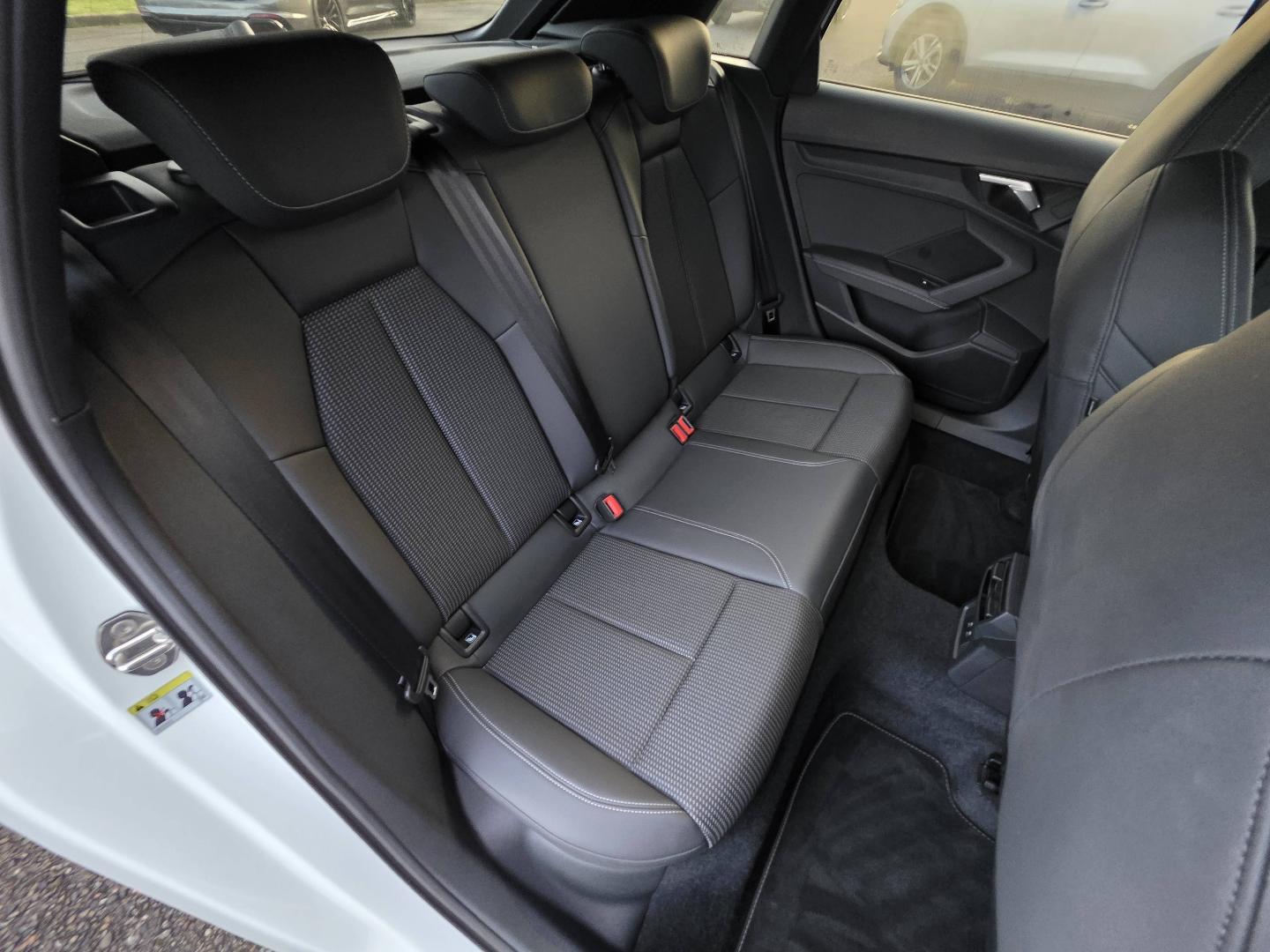 Image about Audi A3 Sportback S line 35 TDI 110 kW (150 ch) S tronic