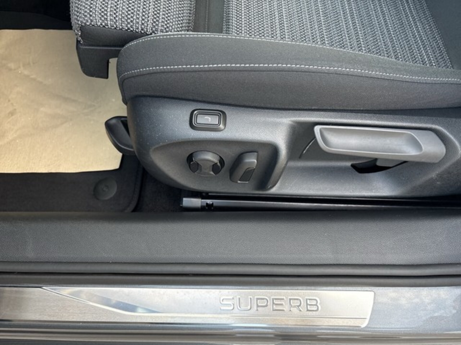 Skoda Superb Combi Selection