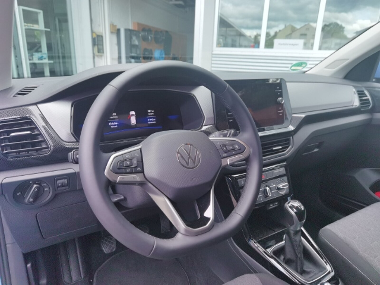 Volkswagen T-Cross – Bild 11