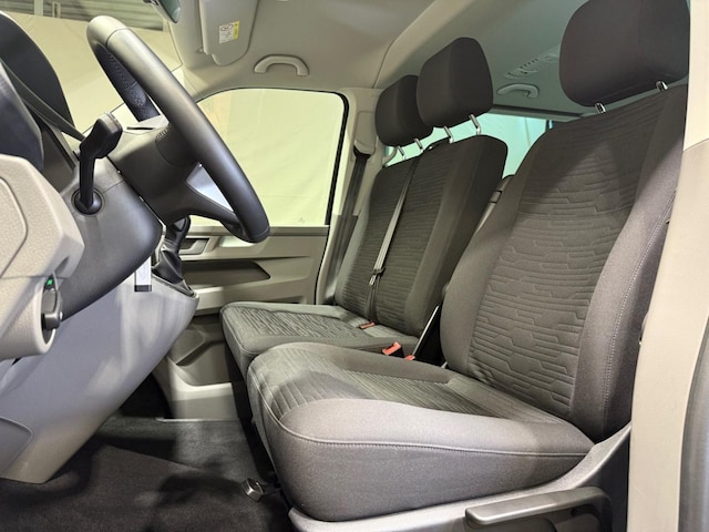 Volkswagen T6.1 Caravelle larger