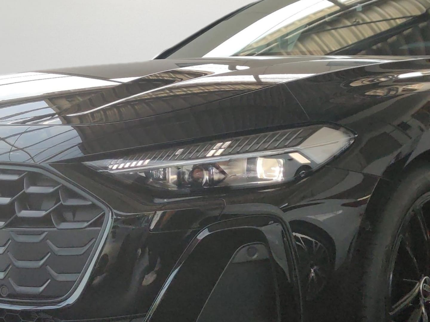 Bild über Audi A5 Limousine TDI quattro 150 kW S tronic - für weitere Informationen kontaktieren Sie den Audi Partner