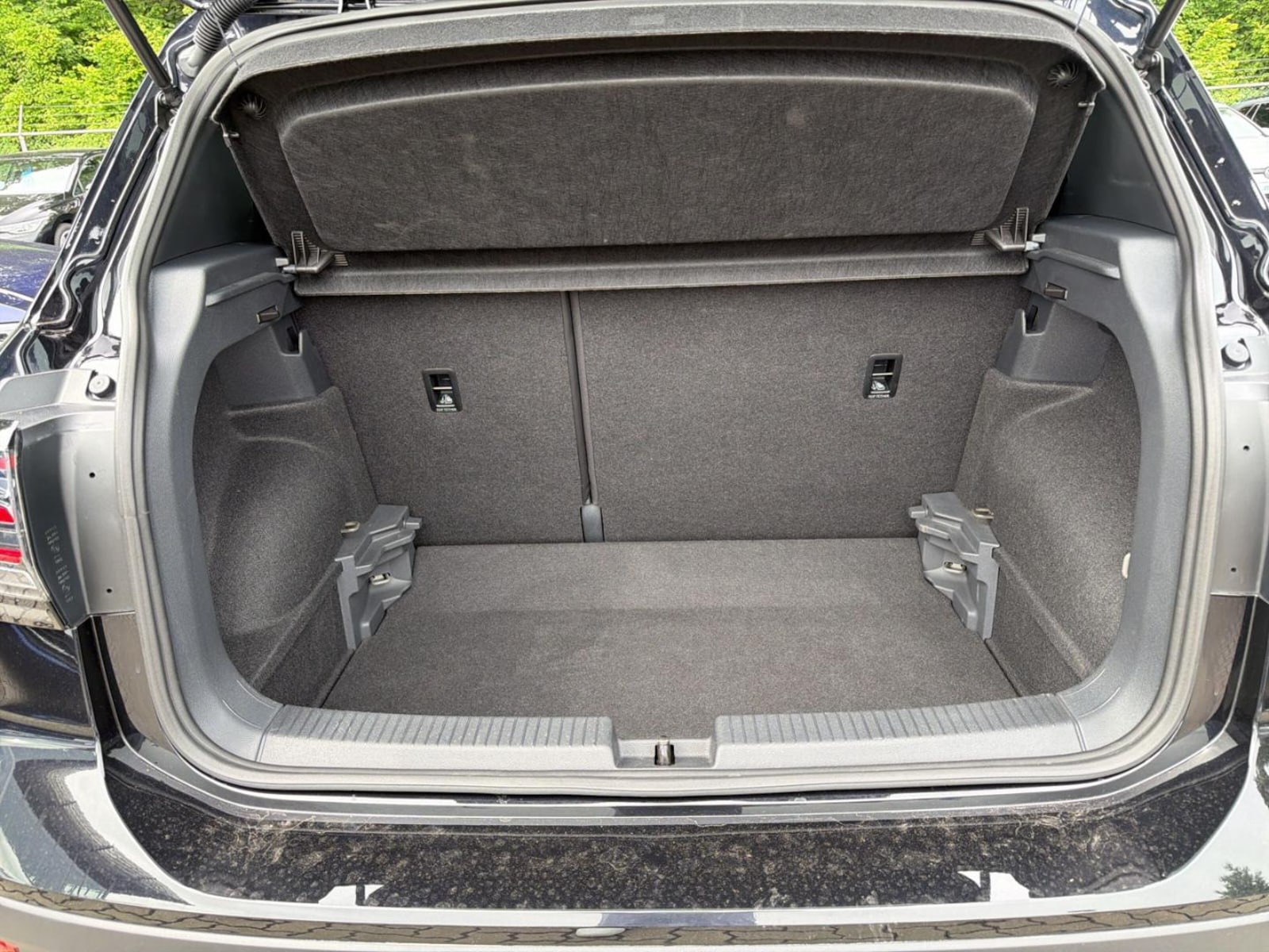 Volkswagen T-Cross – Bild 11