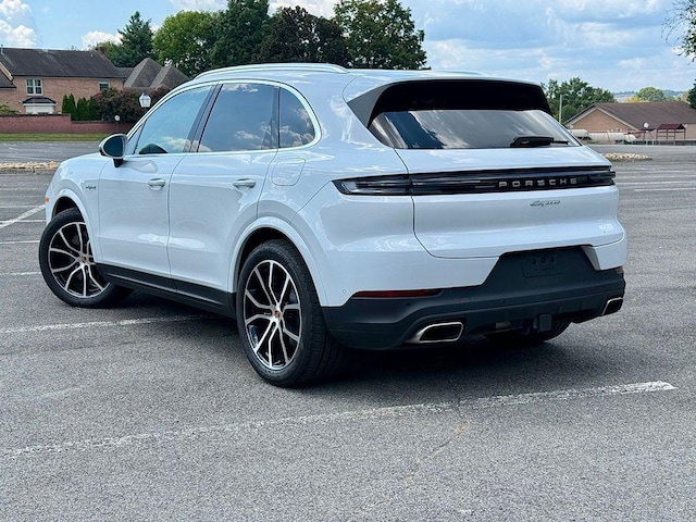 2026 Porsche Cayenne E-Hybrid Coupe