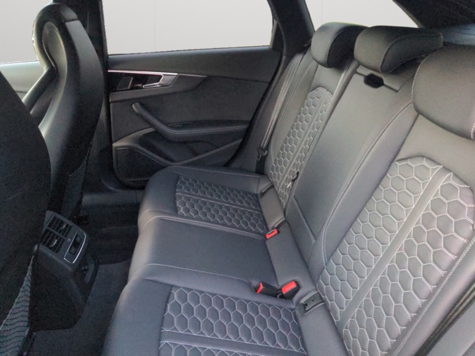 Audi RS 4 Avant – Bild 14