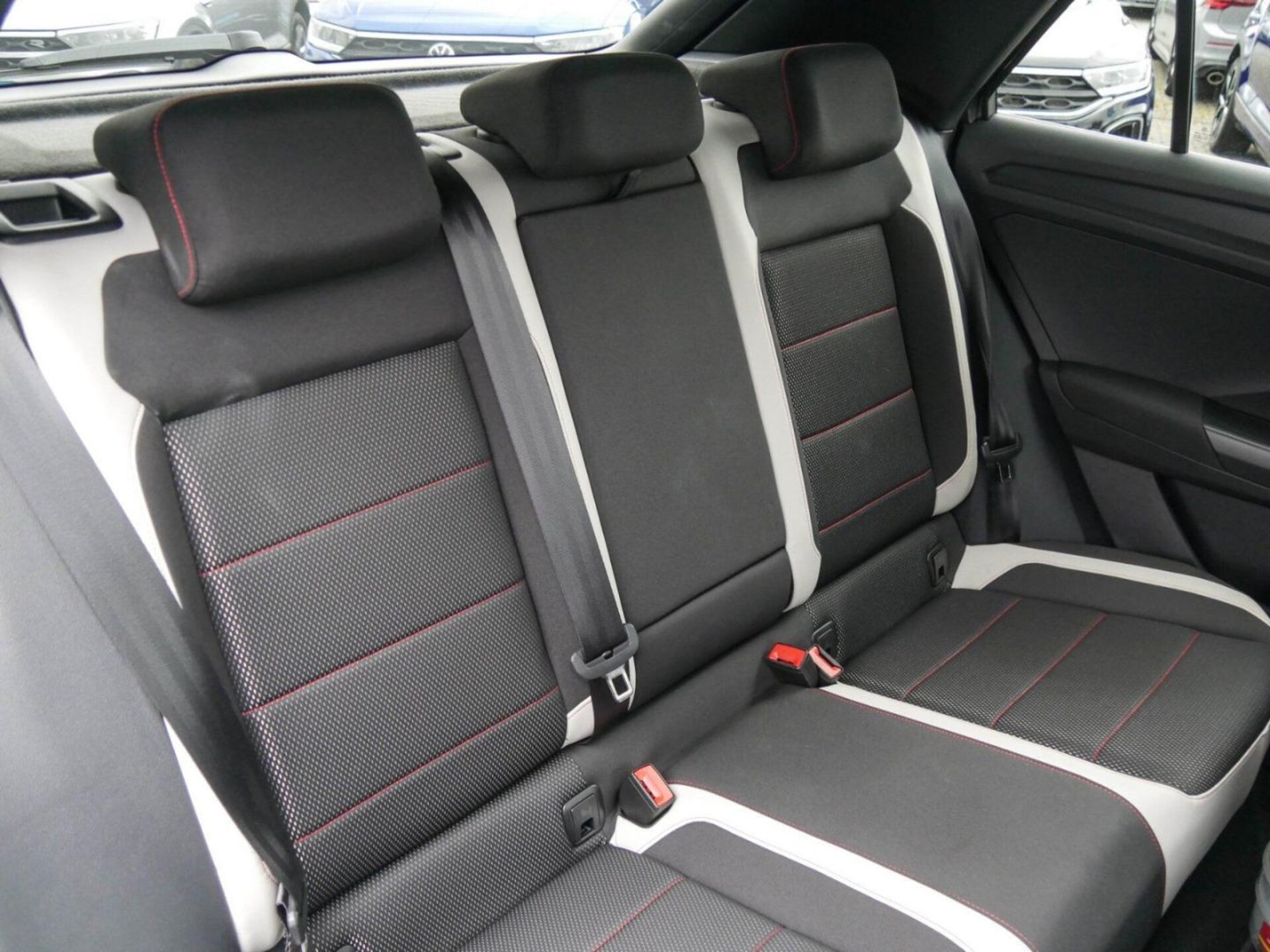 Volkswagen T-Roc Sport
