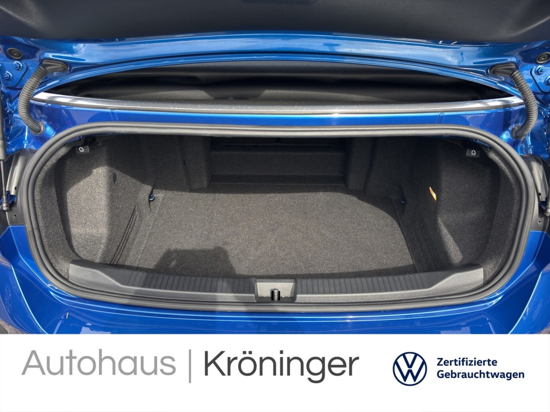 Volkswagen T-Roc Cabriolet Style