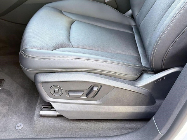 2026 Audi Q8 Premium Plus - Photo 14