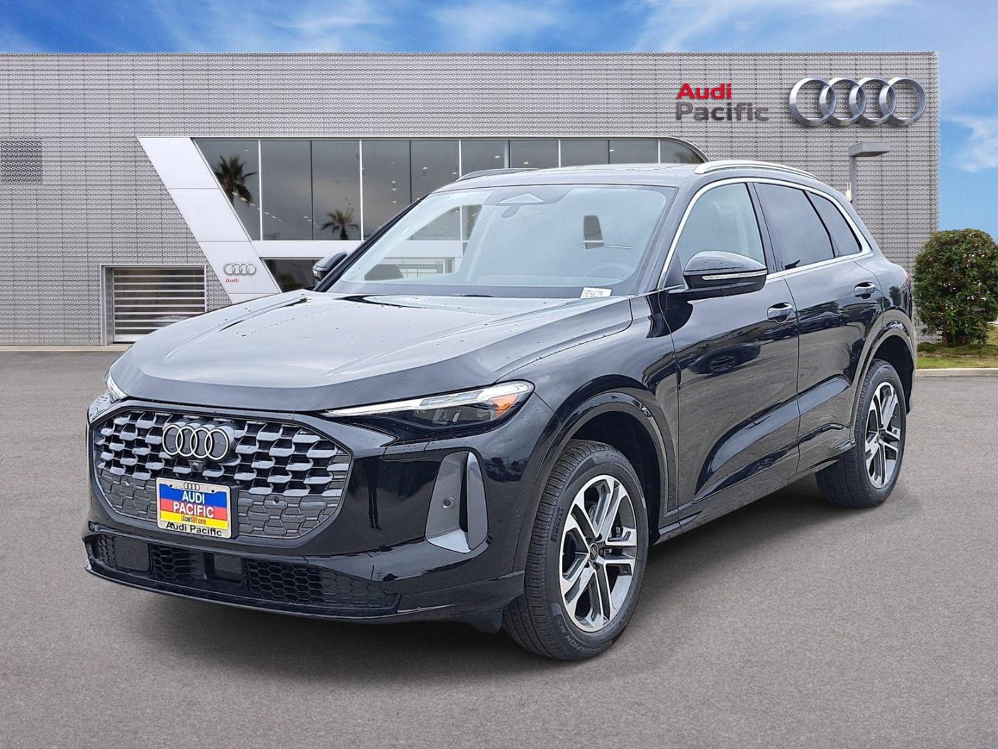 2026 Audi Q5 Premium Plus quattro's photo