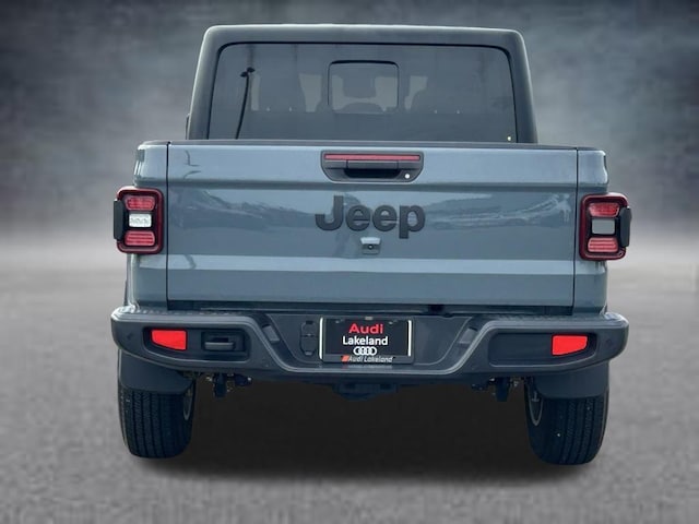 2024 Jeep Gladiator