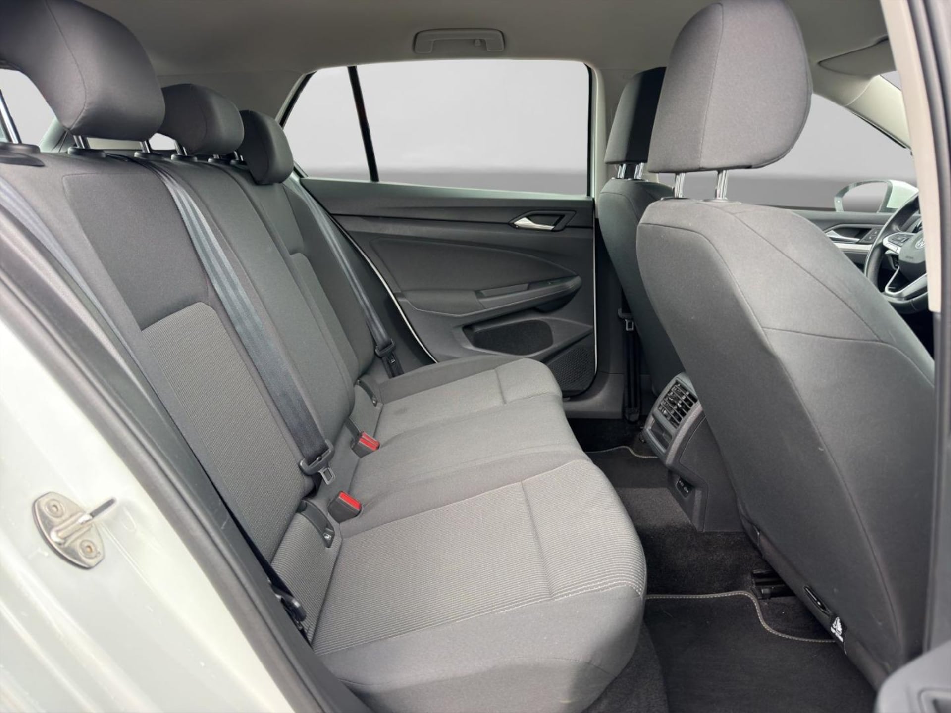 Volkswagen Golf Basis-Modell