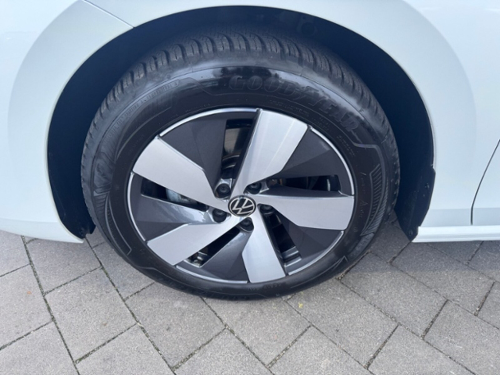 Volkswagen Passat – Bild 10