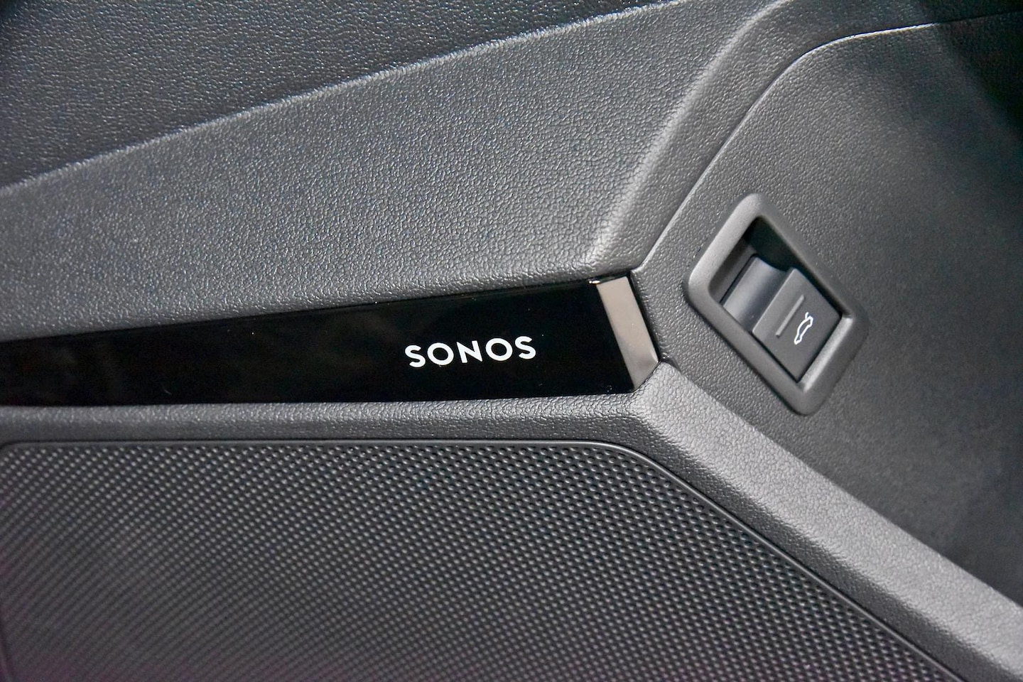 Image about Audi RS 3 Sportback TFSI quattro S tronic