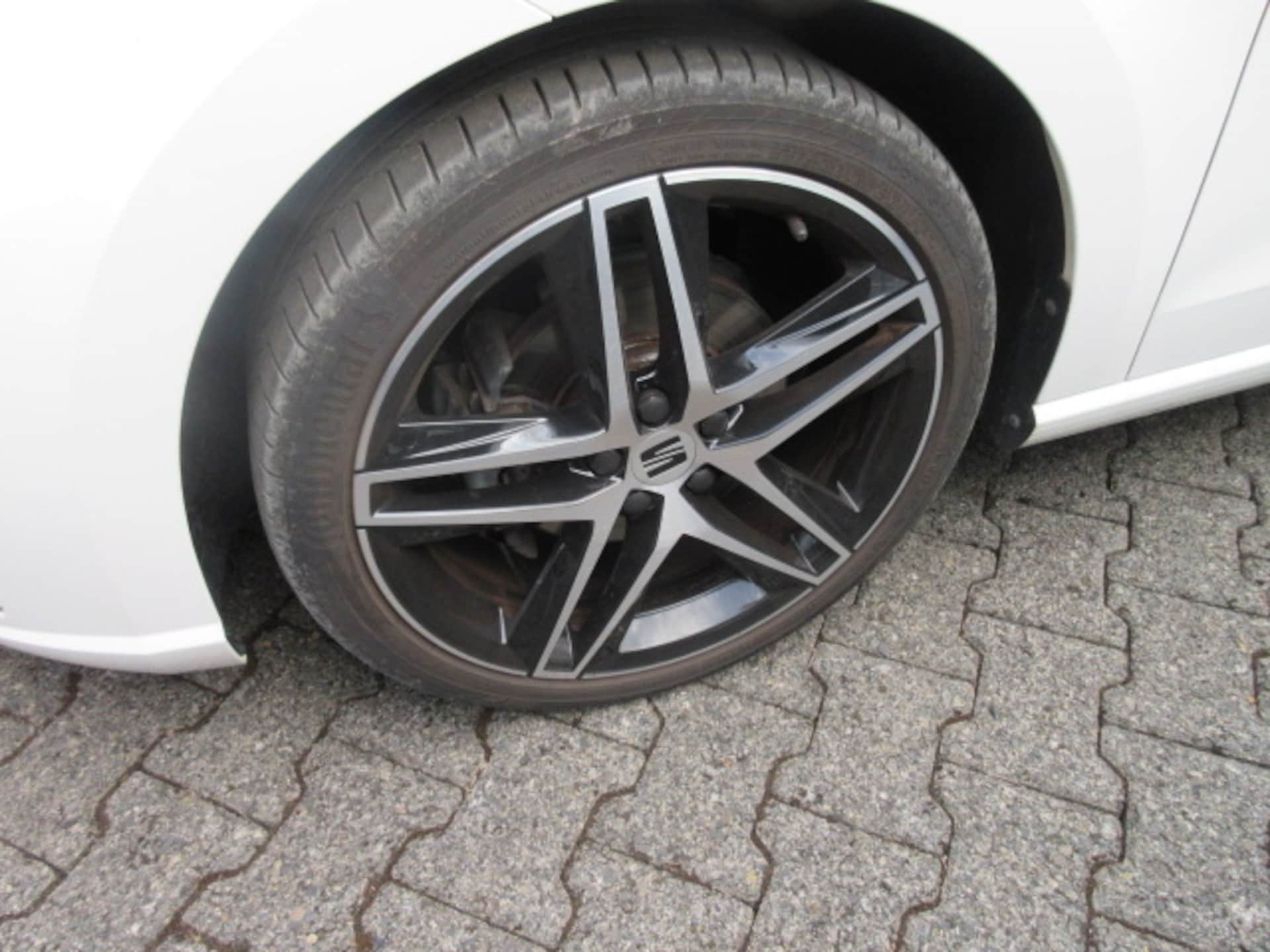 SEAT Ibiza FR