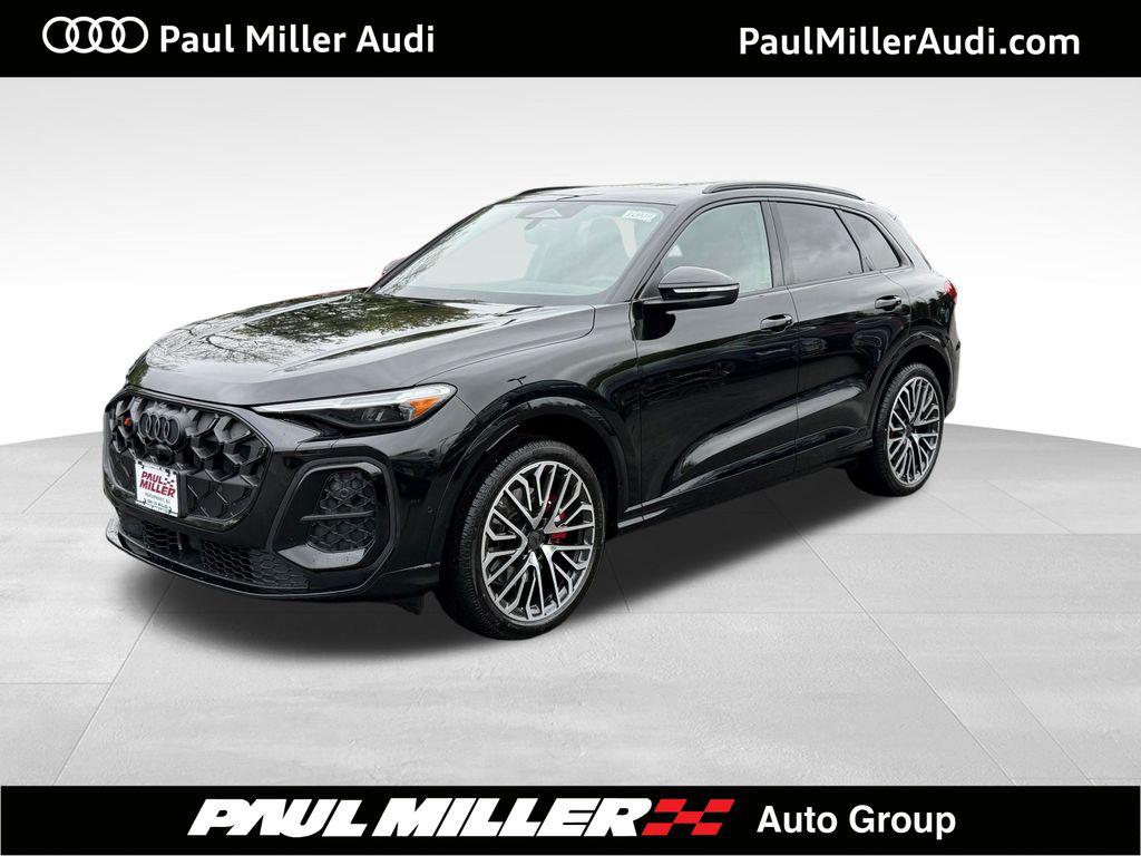 2026 Audi SQ5 Premium Plus quattro's photo
