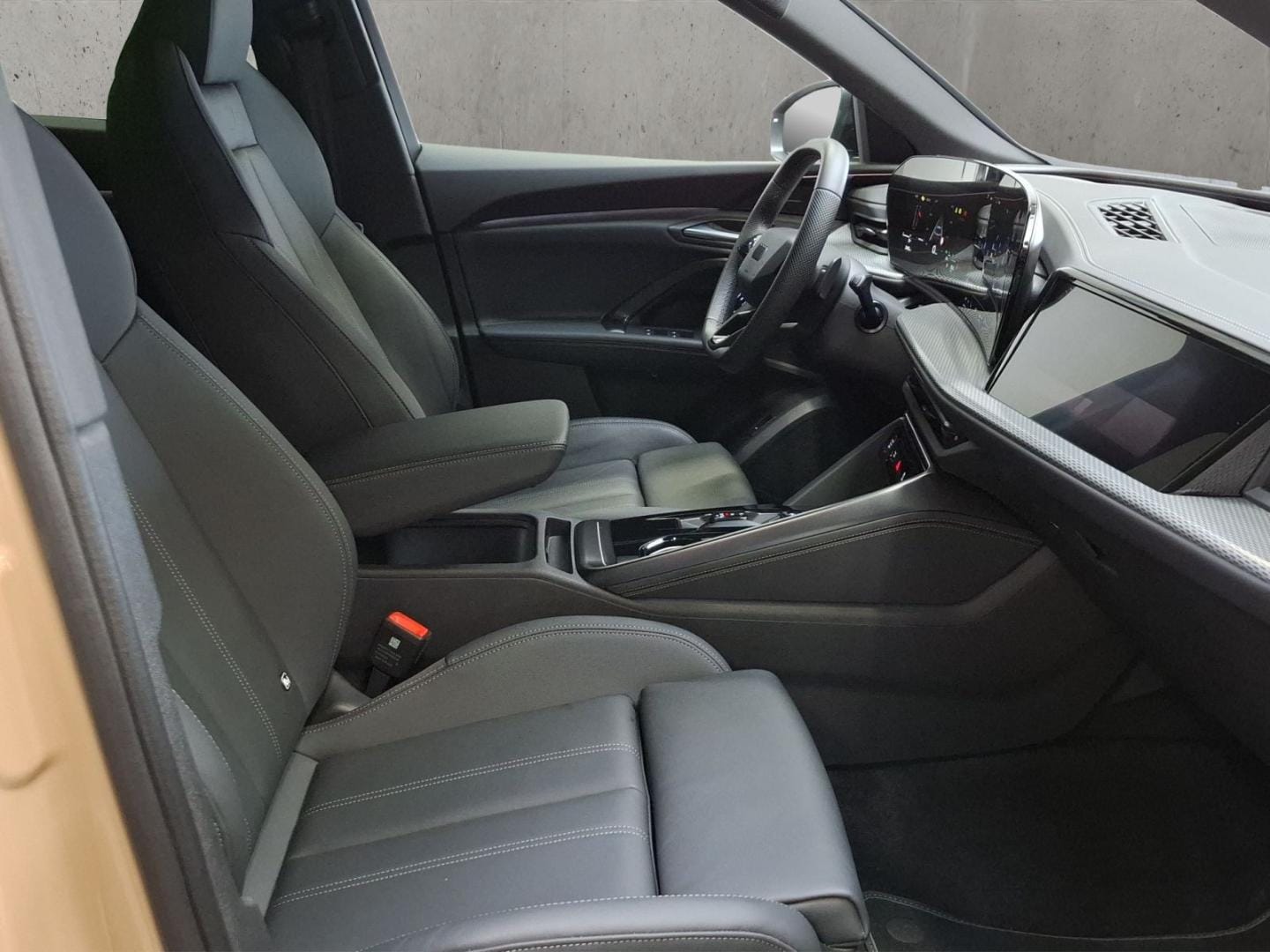 Bild über Audi Q5 SUV TDI quattro 150 kW S tronic - für weitere Informationen kontaktieren Sie den Audi Partner