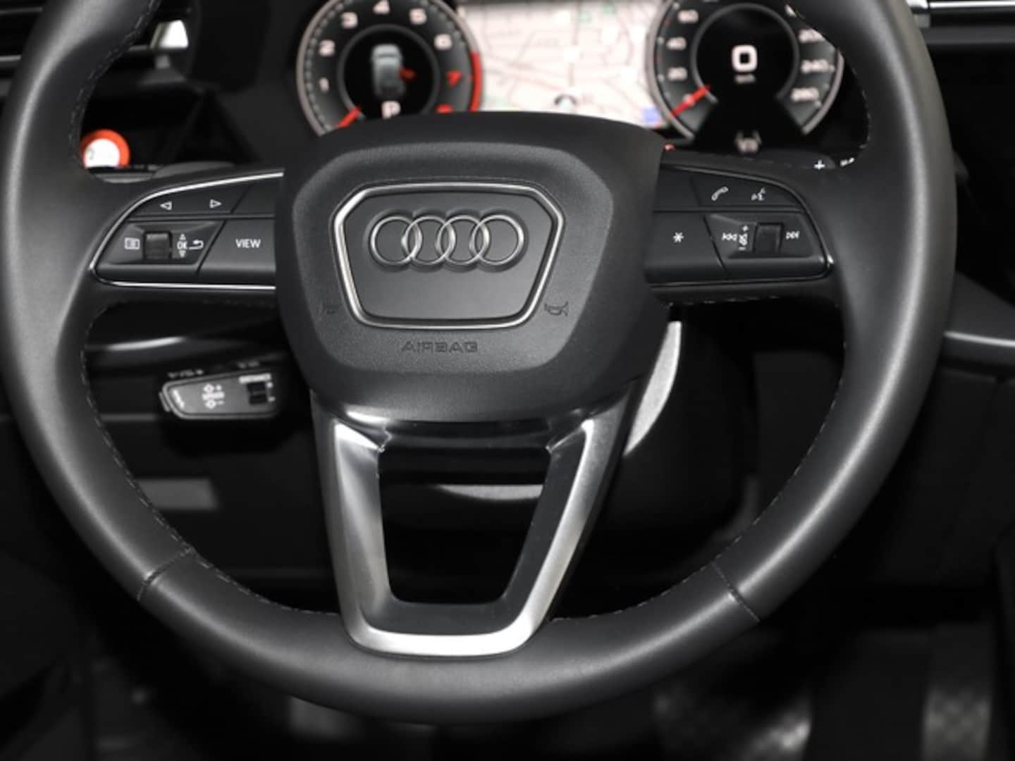 Bild über Audi A3 Sportback S line 35 TFSI S tronic - für weitere Informationen kontaktieren Sie den Audi Partner