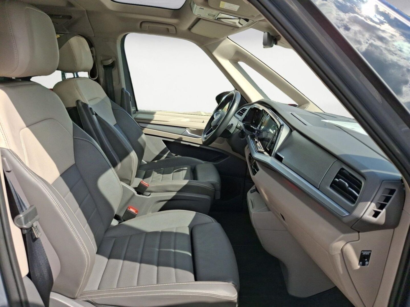 Volkswagen Multivan Langversion – Bild 13