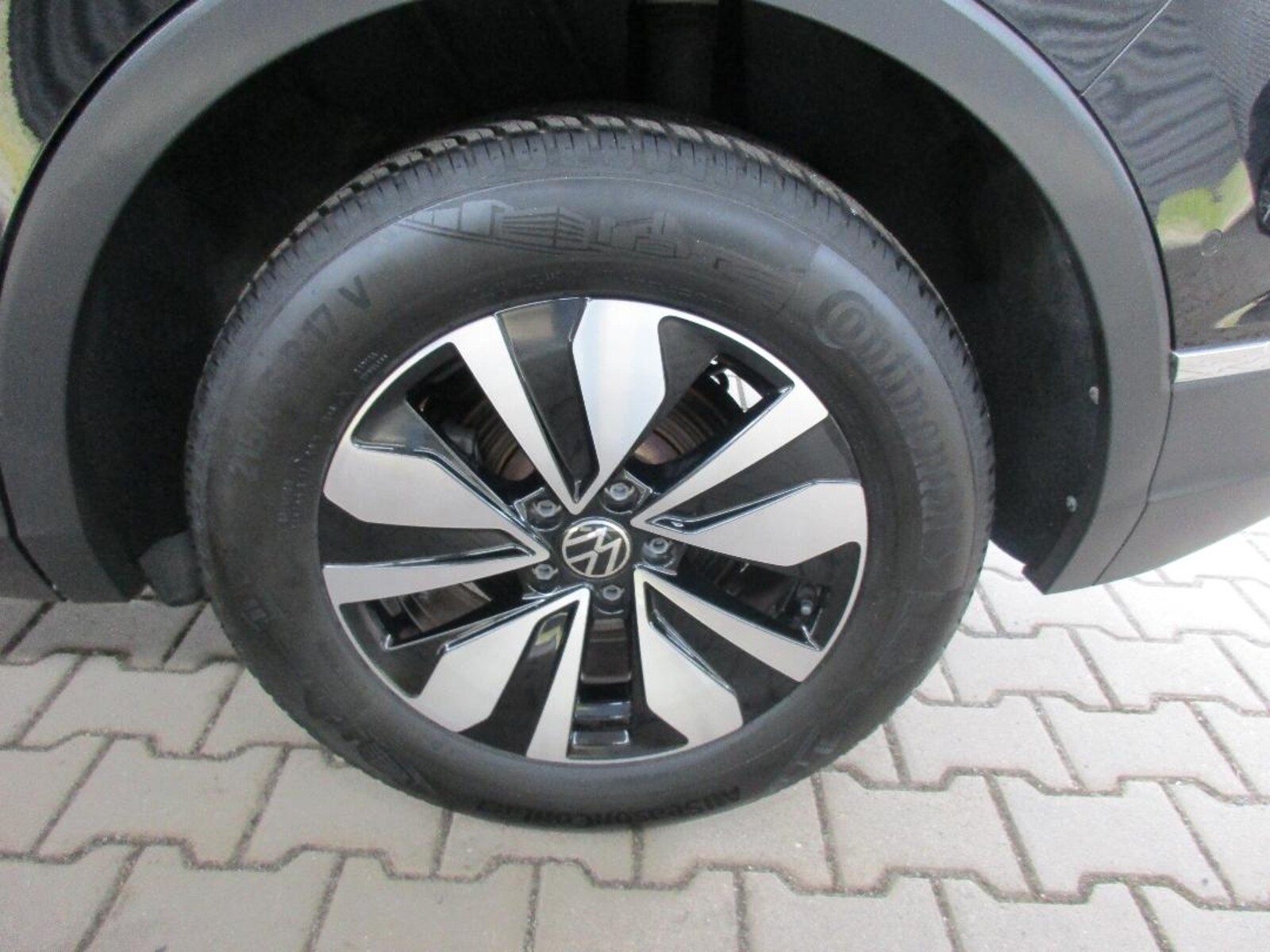 Volkswagen Tiguan – Bild 13