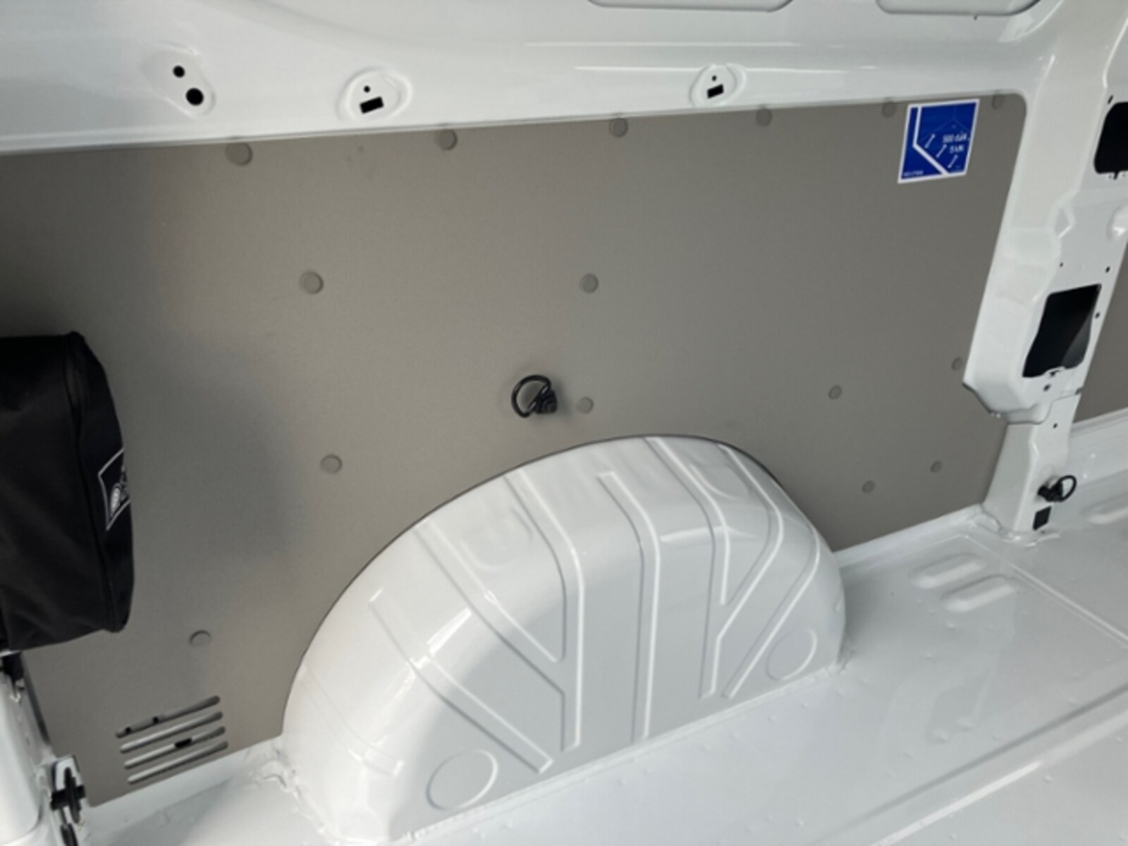 Volkswagen Transporter Kasten langer Radstand – Bild 11